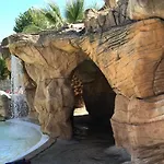 Camping Mobilhome Dans Les Sables D'or 4*