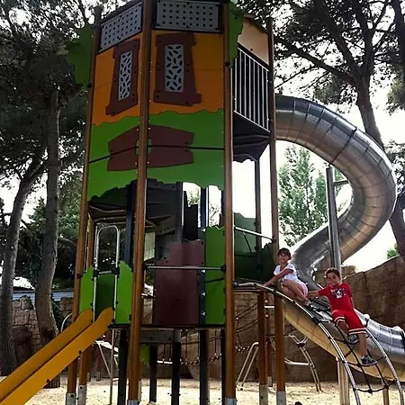 Campingplads Mobilhome Dans Les Sables D'or 4*