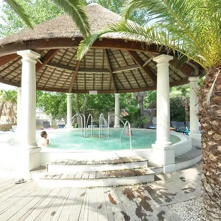 Mobilhome Dans Les Sables D'or 营地 4*