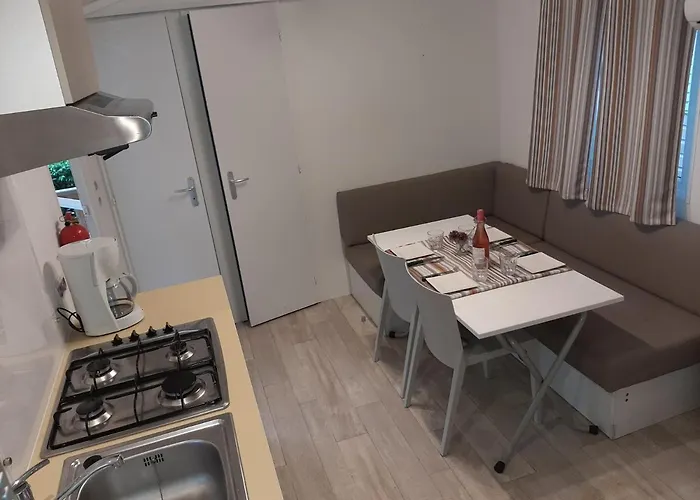 Mobilhome Dans Les Sables D'or 4* アグド